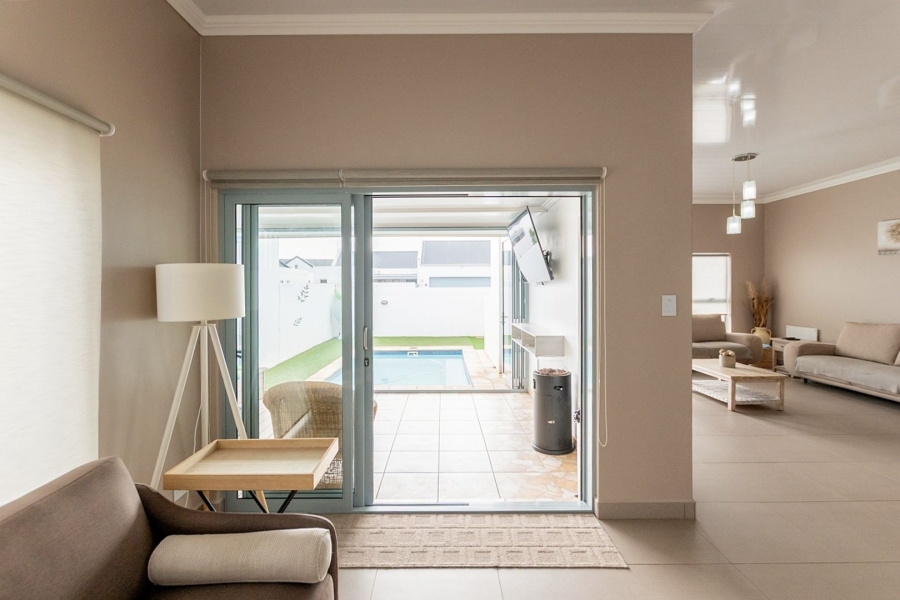 3 Bedroom Property for Sale in Blue Lagoon Western Cape